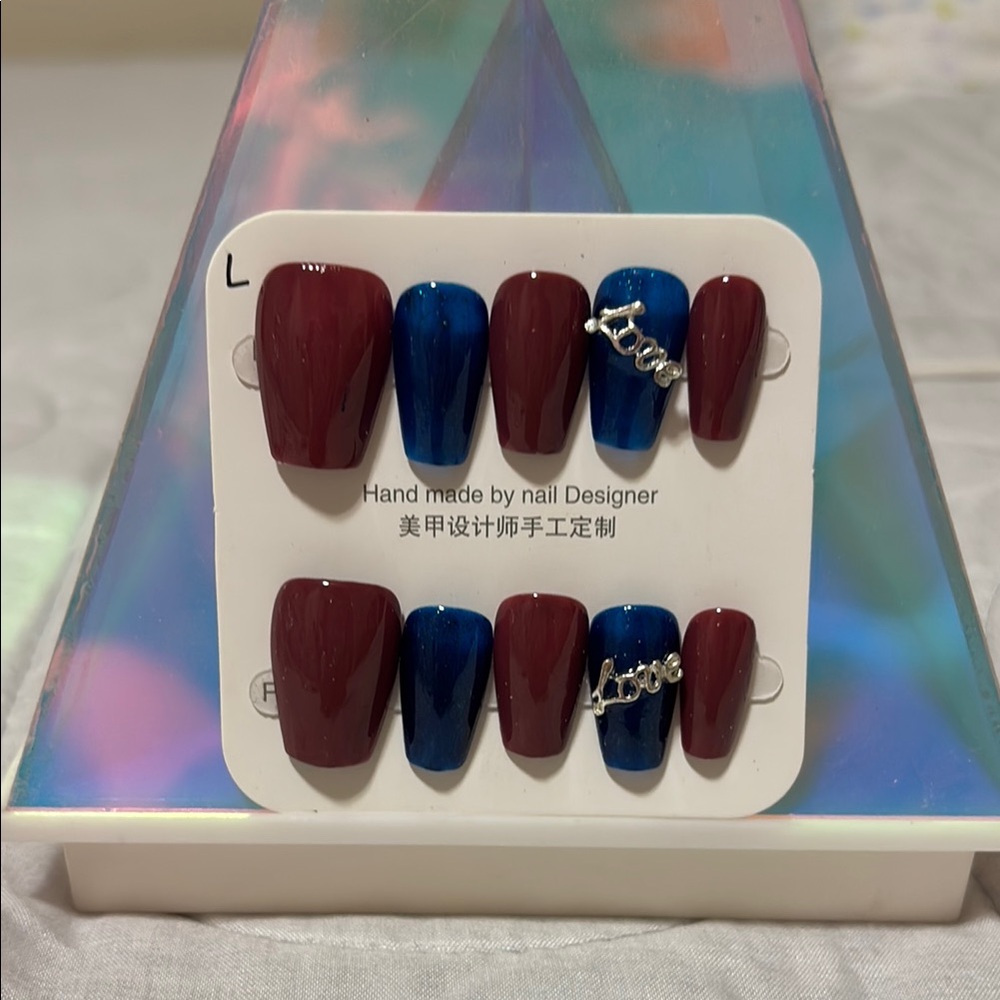 Elegant Burgundy and Blue Nail Set